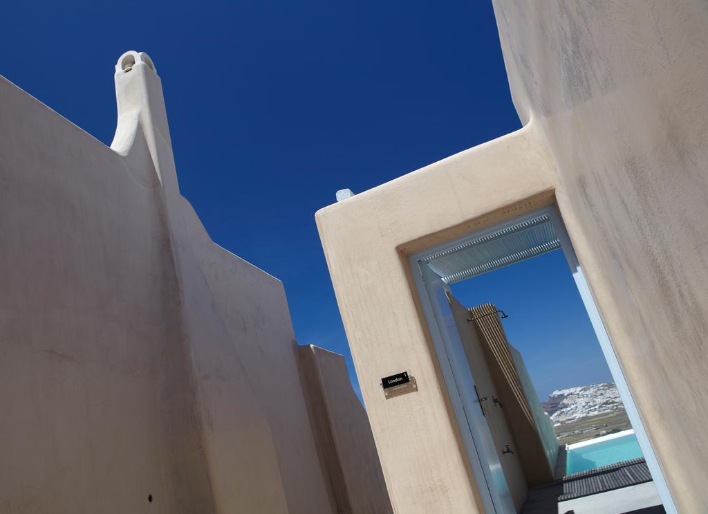 Voreina Gallery Suites Pyrgos Kallistis Bagian luar foto